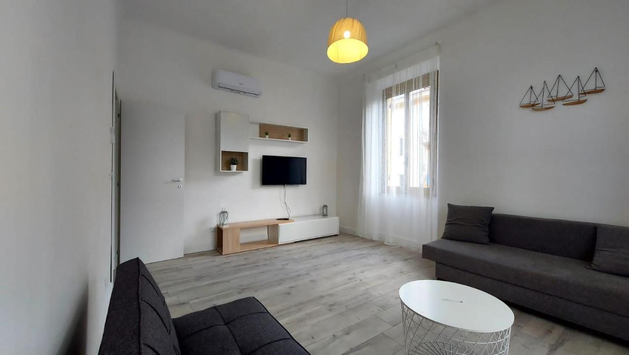 דירות לה ספציה Green Central House מראה חיצוני תמונה