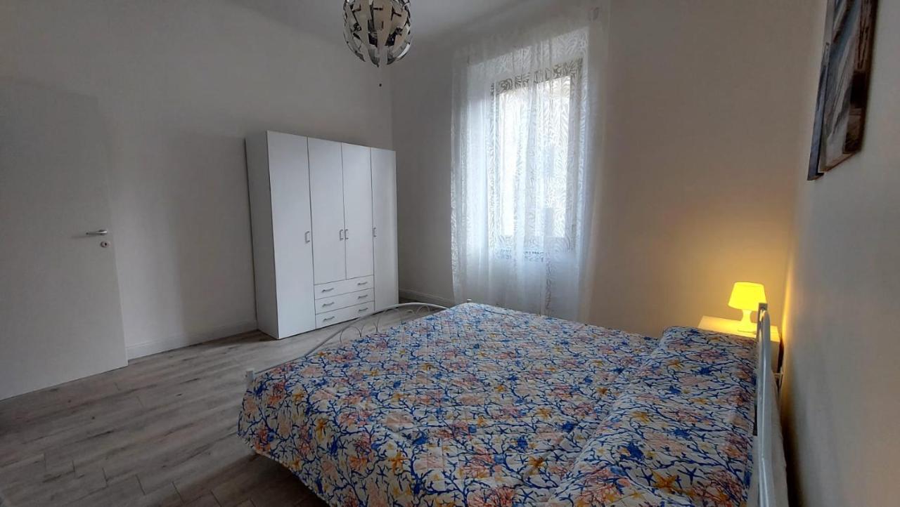 דירות לה ספציה Green Central House מראה חיצוני תמונה